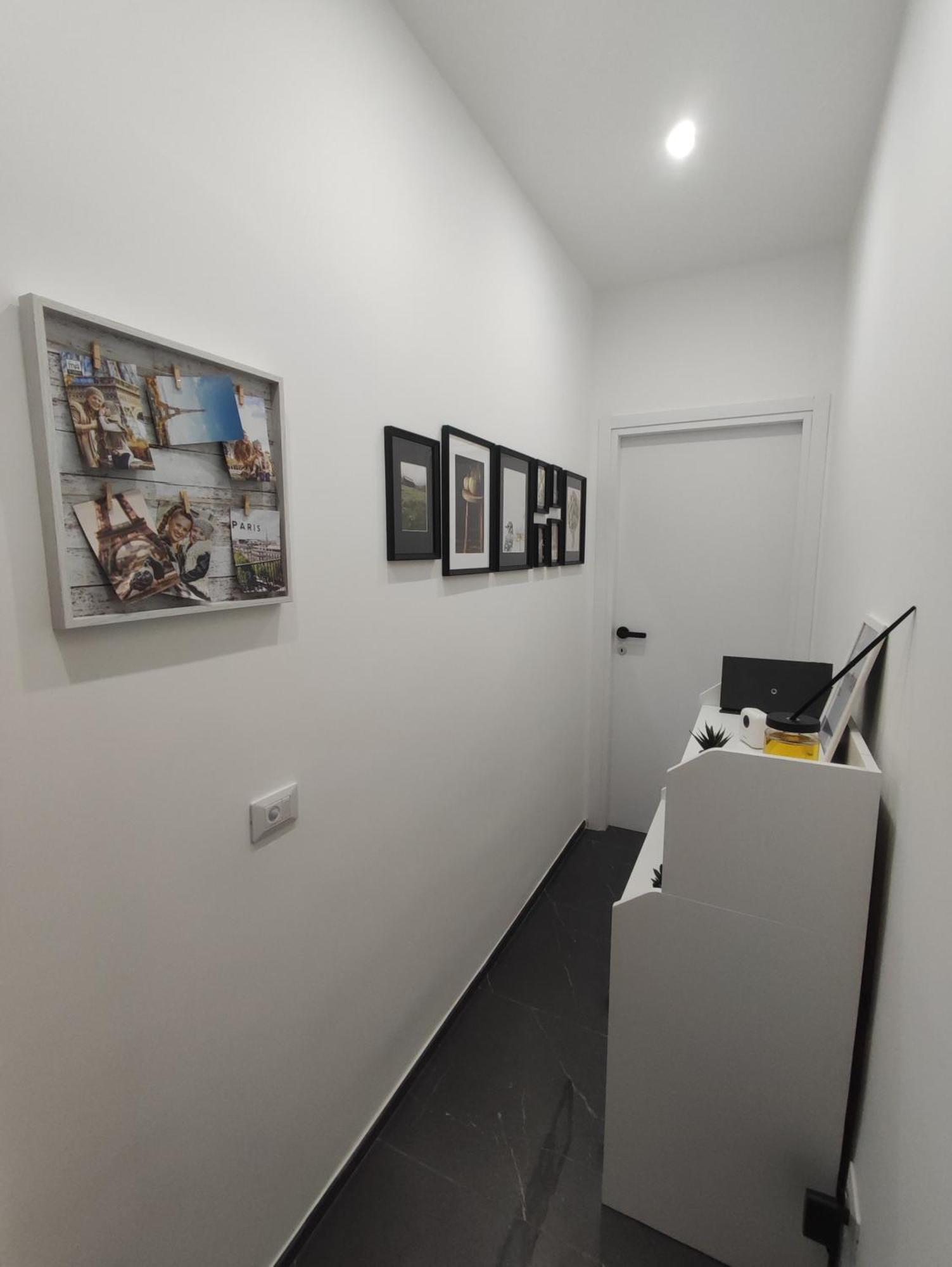 Oniria Suite - 100 Mt Dal Mare แตร์ราชินา ภายนอก รูปภาพ