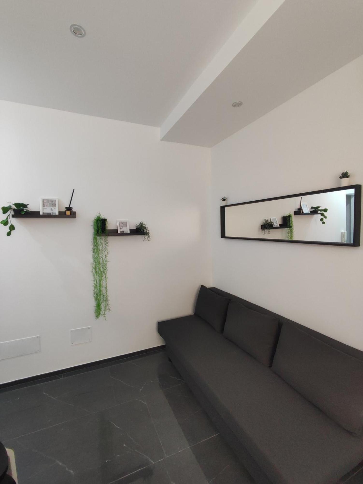 Oniria Suite - 100 Mt Dal Mare แตร์ราชินา ภายนอก รูปภาพ