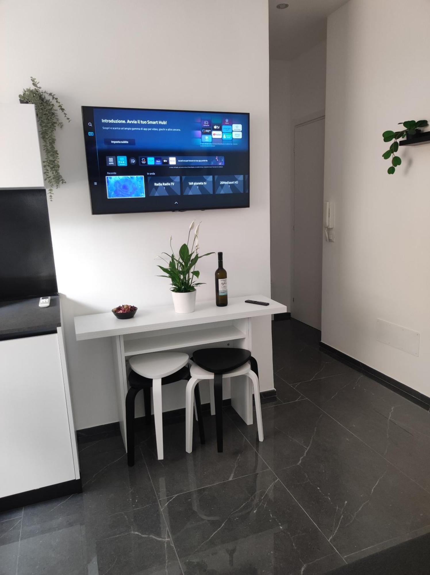 Oniria Suite - 100 Mt Dal Mare แตร์ราชินา ห้อง รูปภาพ