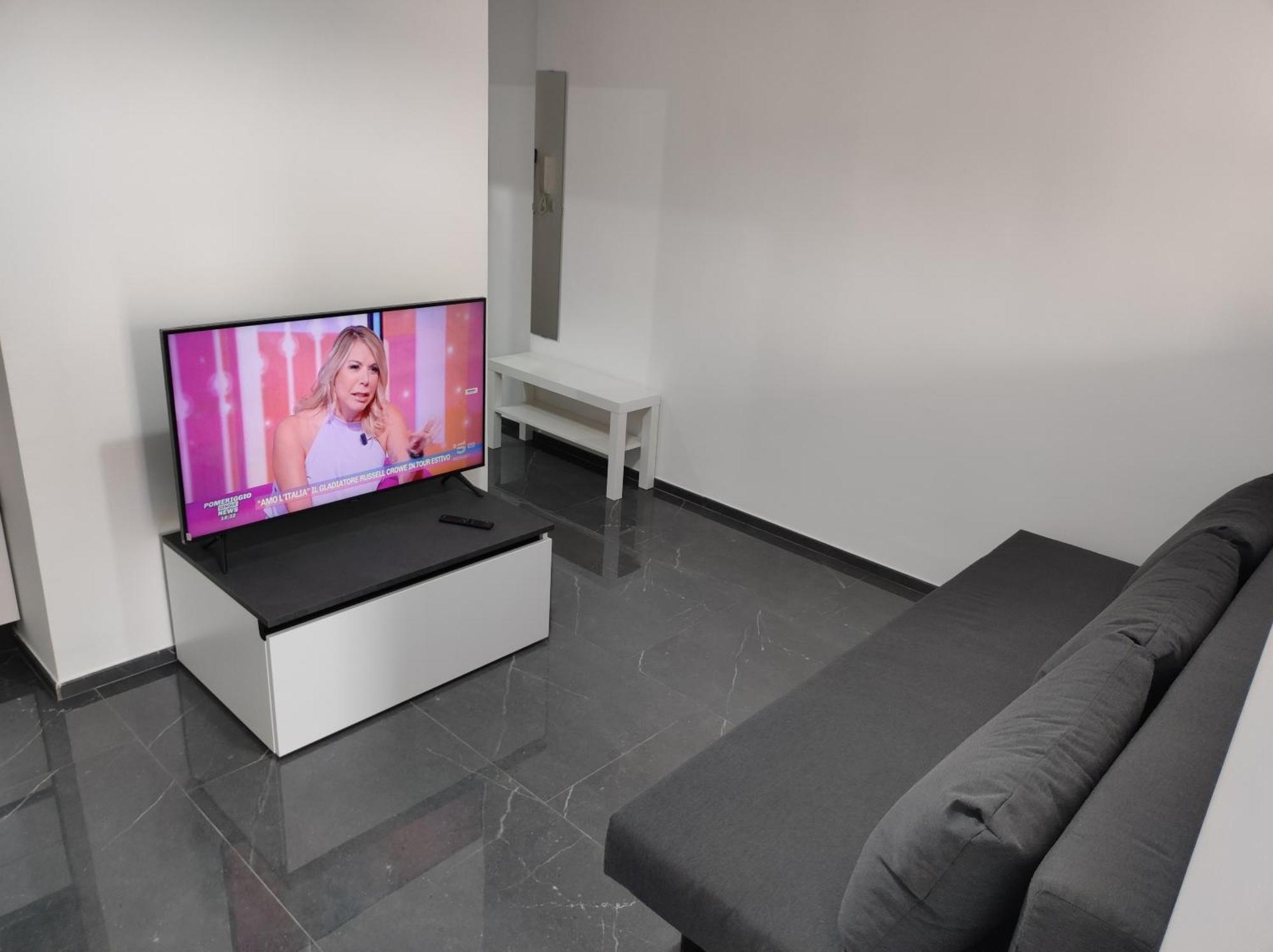 Oniria Suite - 100 Mt Dal Mare แตร์ราชินา ภายนอก รูปภาพ